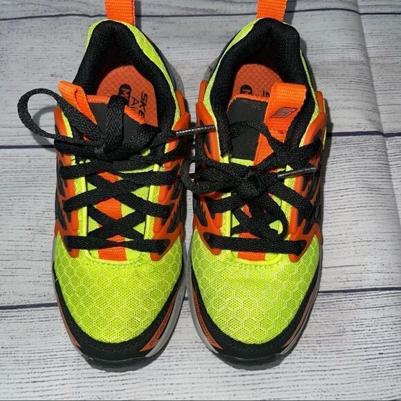 Skechers Boy’s Turbo Spike Galvor Yellow/Black - Picture 6 of 7